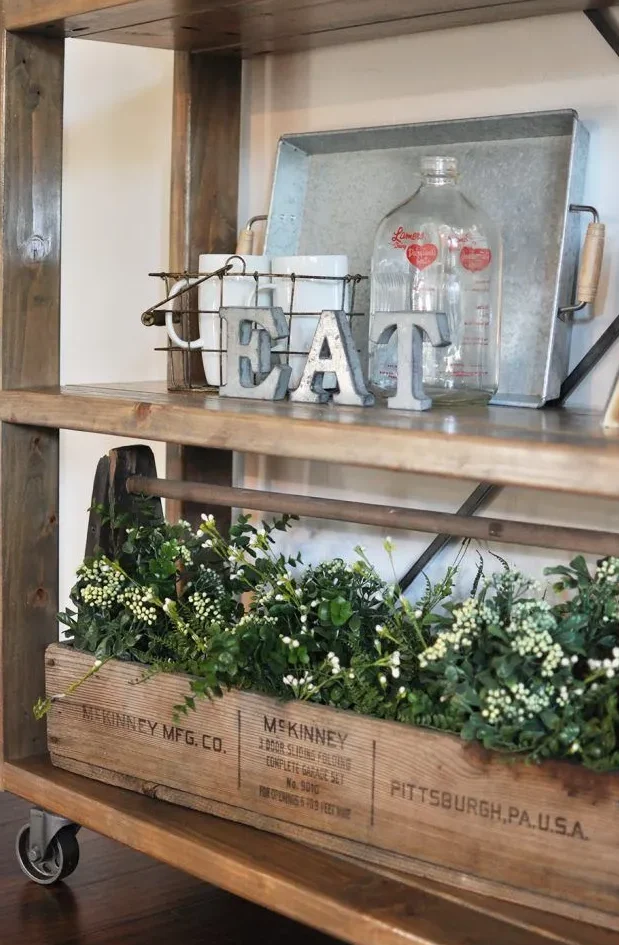 15. DIY Rolling Bookshelf