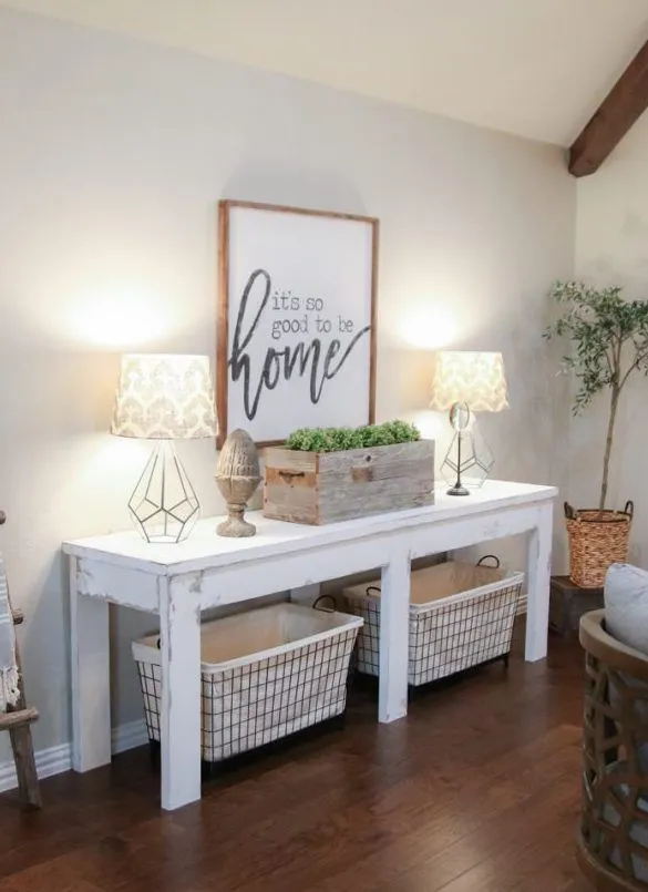 6. DIY Farmhouse Console table